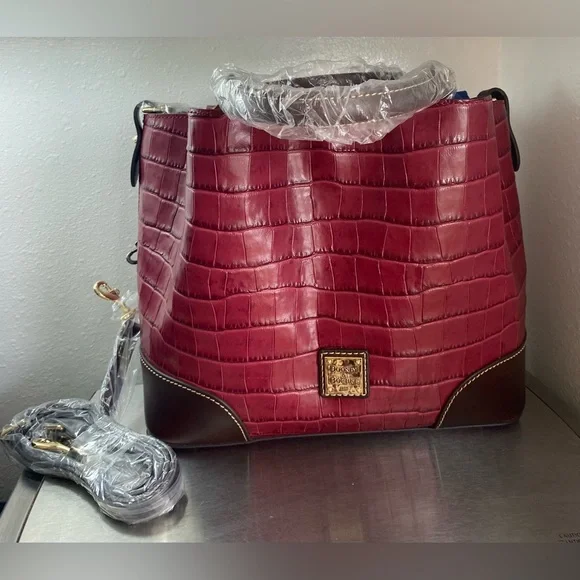 DOONEY AND BURKE..Burgundy Croc-Embossed Shoulder/Crossbody Bag - Picture 2 of 16
